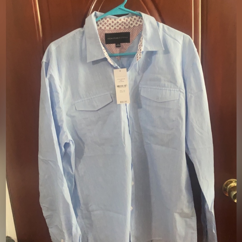 Signature studio men large button down long sleeve NWT lightweight